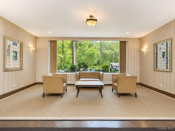 226-26 Union Turnpike 1F, Oakland Gardens NY 11364