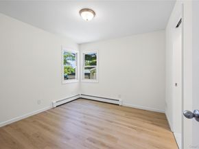 9 Phoenix Road, Rocky Point NY 11778