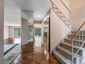 2 Maple Run Drive, Jericho NY 11753