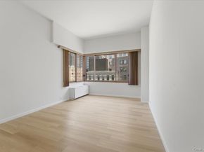 350 W 50th Street 6N, New York (Manhattan) NY 10019