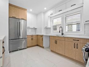 85-43 150th Street, Briarwood NY 11435