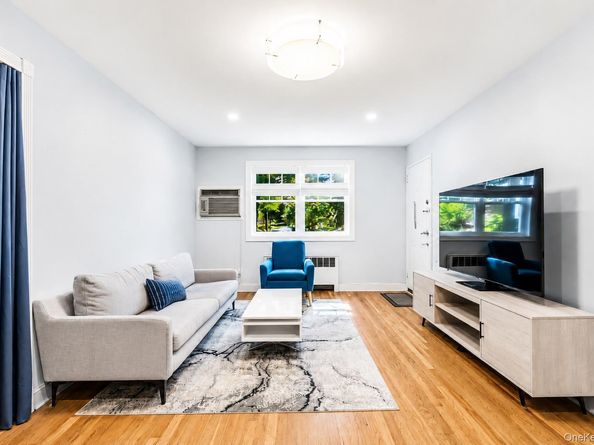 78-17 226th Street A, Oakland Gardens NY 11364