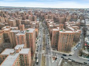 1700 Metropolitan Avenue 4F, Bronx NY 10462