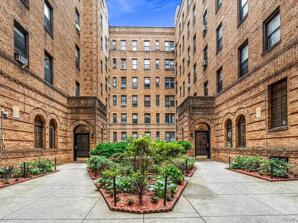 8344 Lefferts Boulevard 3D, Kew Gardens NY 11415