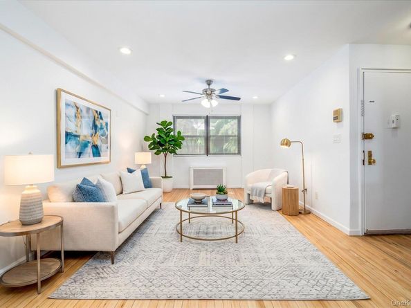86-29 Shore Parkway 96, Howard Beach NY 11414