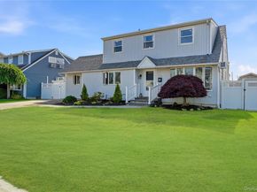 316 Philadelphia Avenue, Massapequa Park NY 11762
