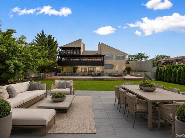 15443 Riverside Drive, Whitestone NY 11357