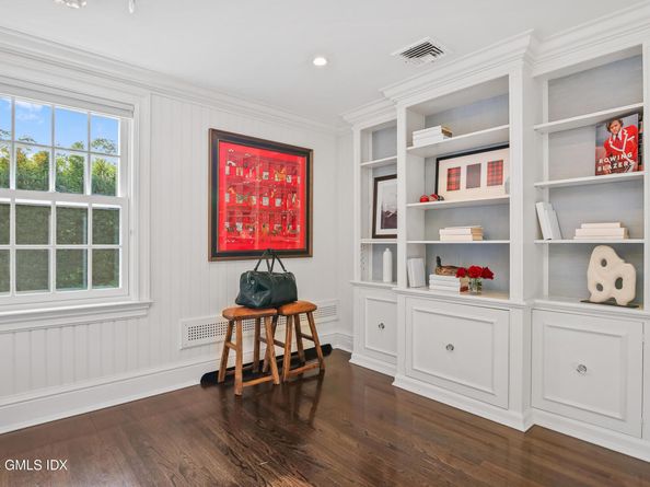 60 Meadow Road, Riverside CT 06878