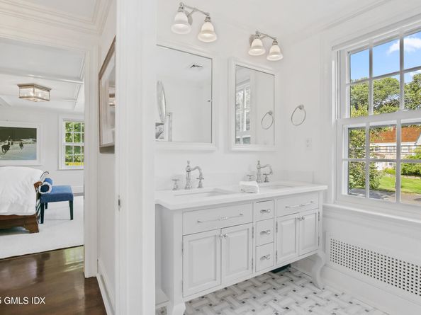60 Meadow Road, Riverside CT 06878