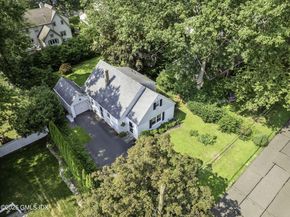 33 Halsey Drive, Old Greenwich CT 06870