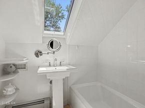 14A W End Avenue, Old Greenwich CT 06870