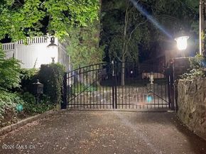 12 Old Post Road, Cos Cob CT 06807