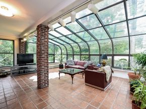 12 Old Post Road, Cos Cob CT 06807