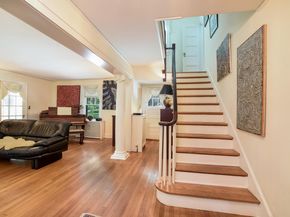 12 Old Post Road, Cos Cob CT 06807