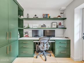 11 Lafayette Court 1C, Greenwich CT 06830