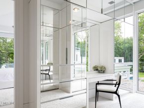 8 Fox Run Lane, Greenwich CT 06831