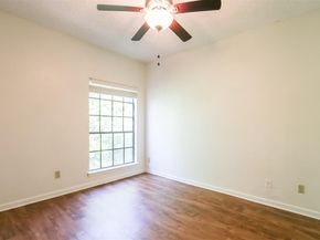 912 W 22nd ST 208, Austin TX 78705