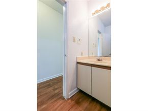 912 W 22nd ST 208, Austin TX 78705