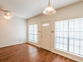 912 W 22nd ST 208, Austin TX 78705