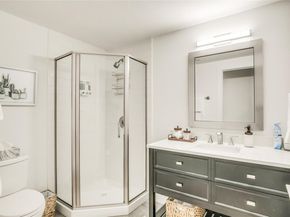 707 Highland Ave, Austin TX 78703