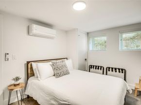 707 Highland Ave, Austin TX 78703