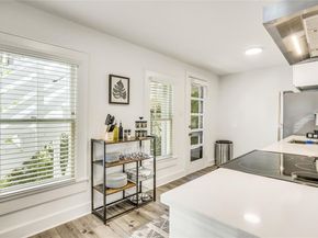 707 Highland Ave, Austin TX 78703