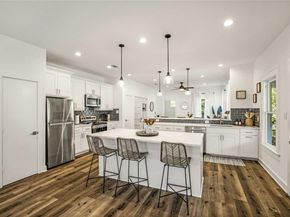 707 Highland Ave, Austin TX 78703