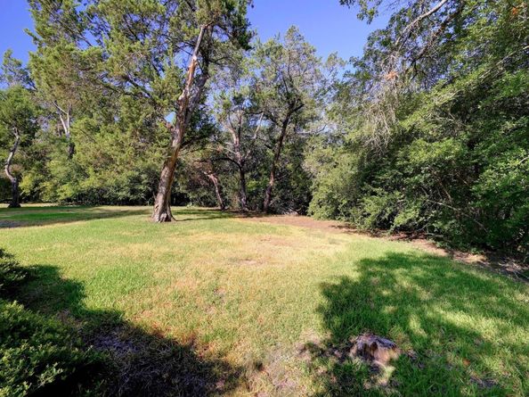 6820 N Cypress Point 22, Austin TX 78746