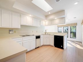 6820 N Cypress Point 22, Austin TX 78746