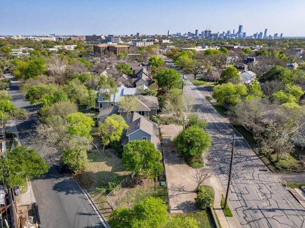 1811 W 39th ST A/B, Austin TX 78731