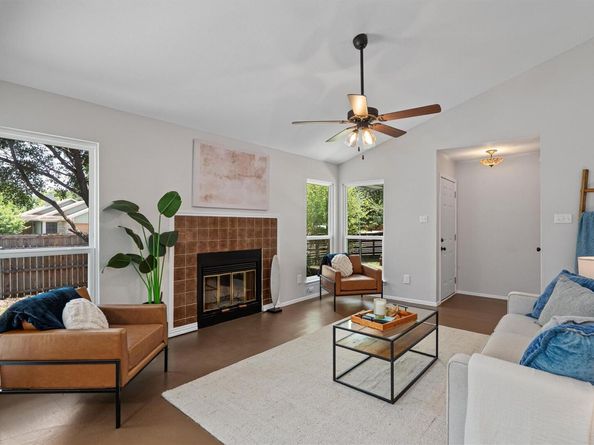 8615 Croydon LOOP, Austin TX 78748