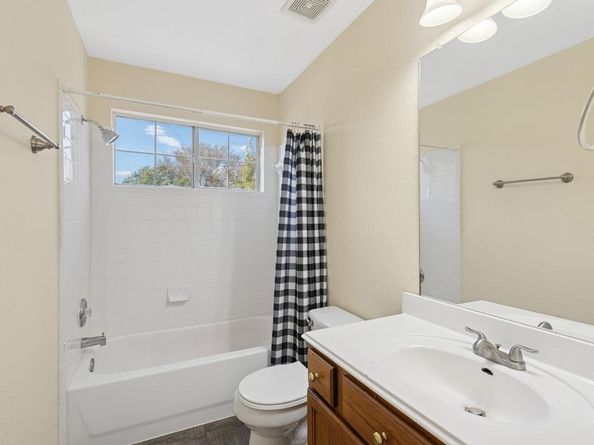 7201 Proud Panda DR, Del Valle TX 78617