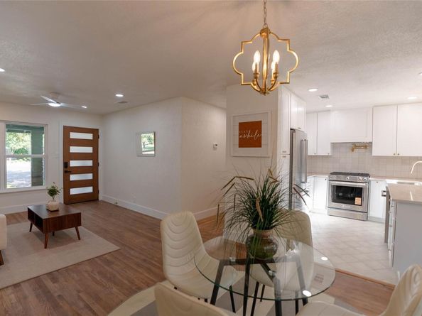 7700 Robalo RD, Austin TX 78757
