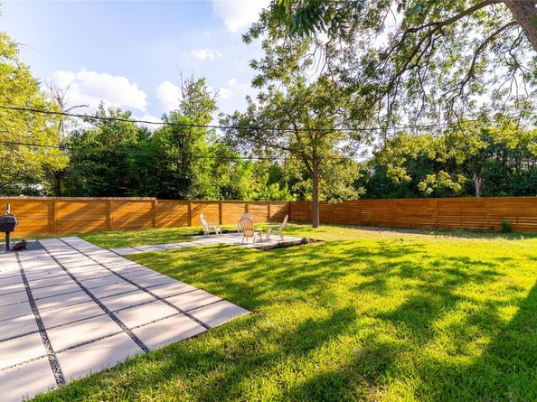 7700 Robalo RD, Austin TX 78757