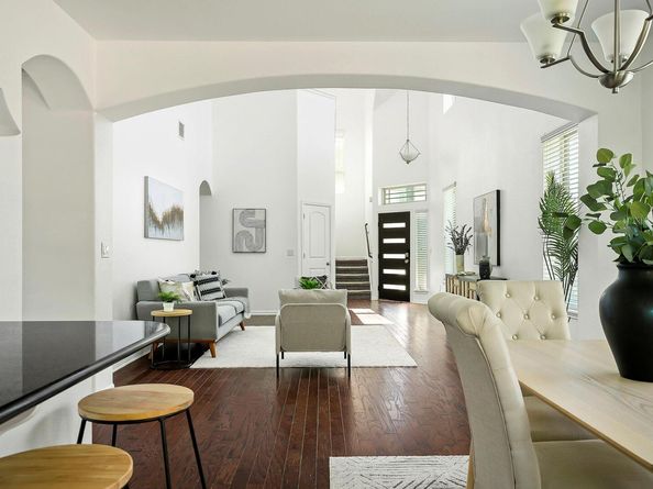 800 Totis RD, Austin TX 78748