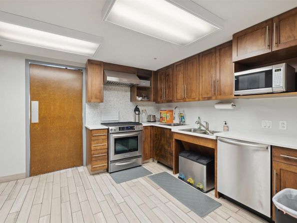 300 Bowie ST 1101, Austin TX 78703