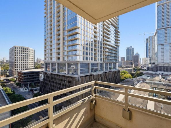 300 Bowie ST 1101, Austin TX 78703