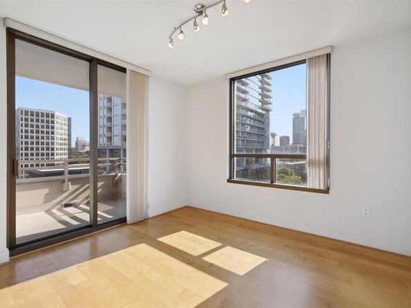 300 Bowie ST 1101, Austin TX 78703