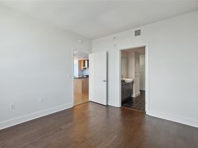 300 Bowie ST 1101, Austin TX 78703