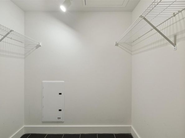 300 Bowie ST 1101, Austin TX 78703