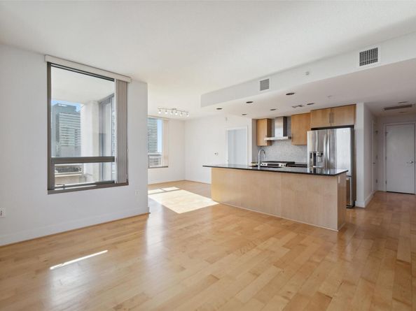 300 Bowie ST 1101, Austin TX 78703