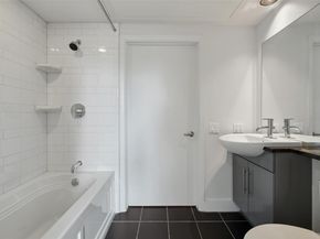 300 Bowie ST 1101, Austin TX 78703