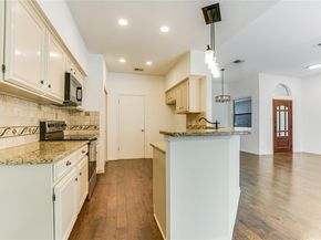 243 Mooring CIR B, Lakeway TX 78734