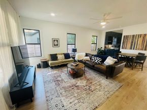 1403 Newfield LN, Austin TX 78703