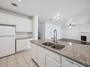 111 N Field ST, Round Rock TX 78681