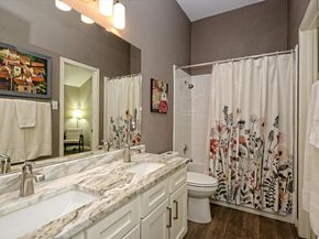 2602 Whitehurst DR, Round Rock TX 78681