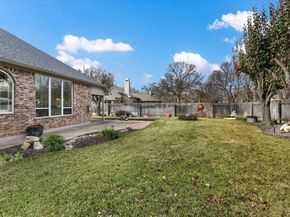 2602 Whitehurst DR, Round Rock TX 78681