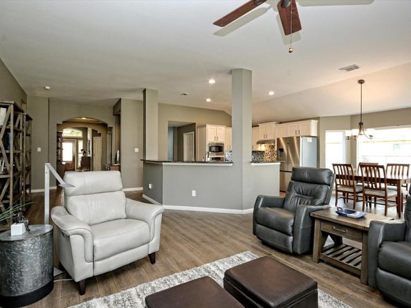 2602 Whitehurst DR, Round Rock TX 78681