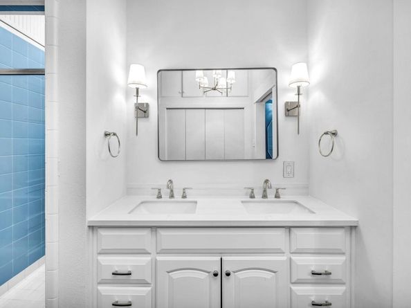 1806 S Main ST, Georgetown TX 78626