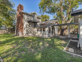 1806 S Main ST, Georgetown TX 78626